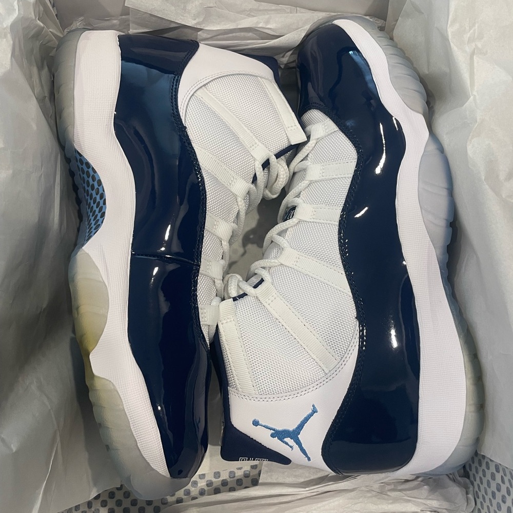 Jordan Men’s sneakers  - White and Navy